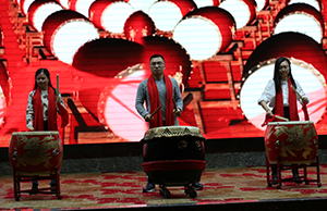 2020年年会，，，，，，，相亲相爱 赢在未来